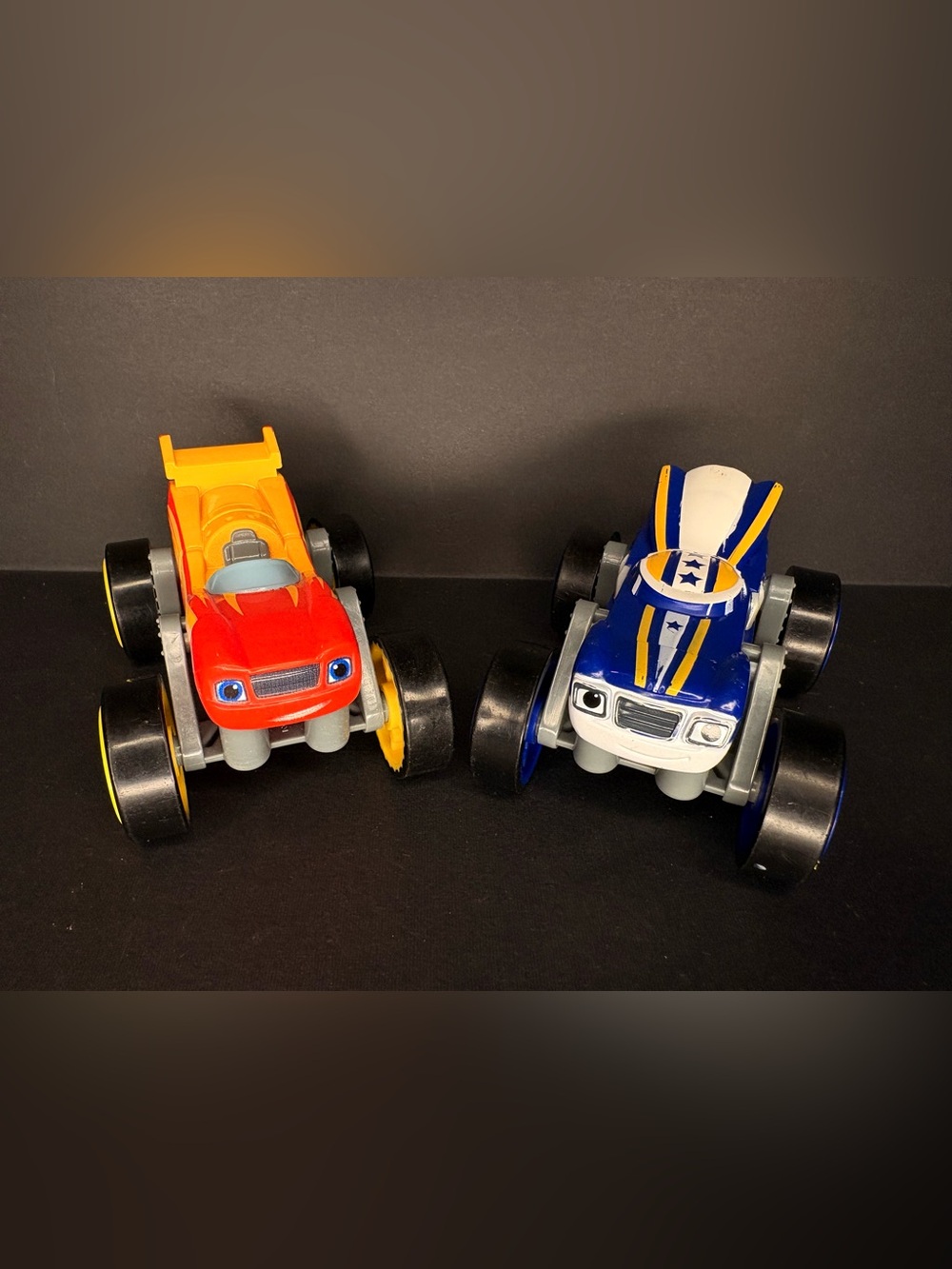 Blaze and the monster machines transforming toy cars